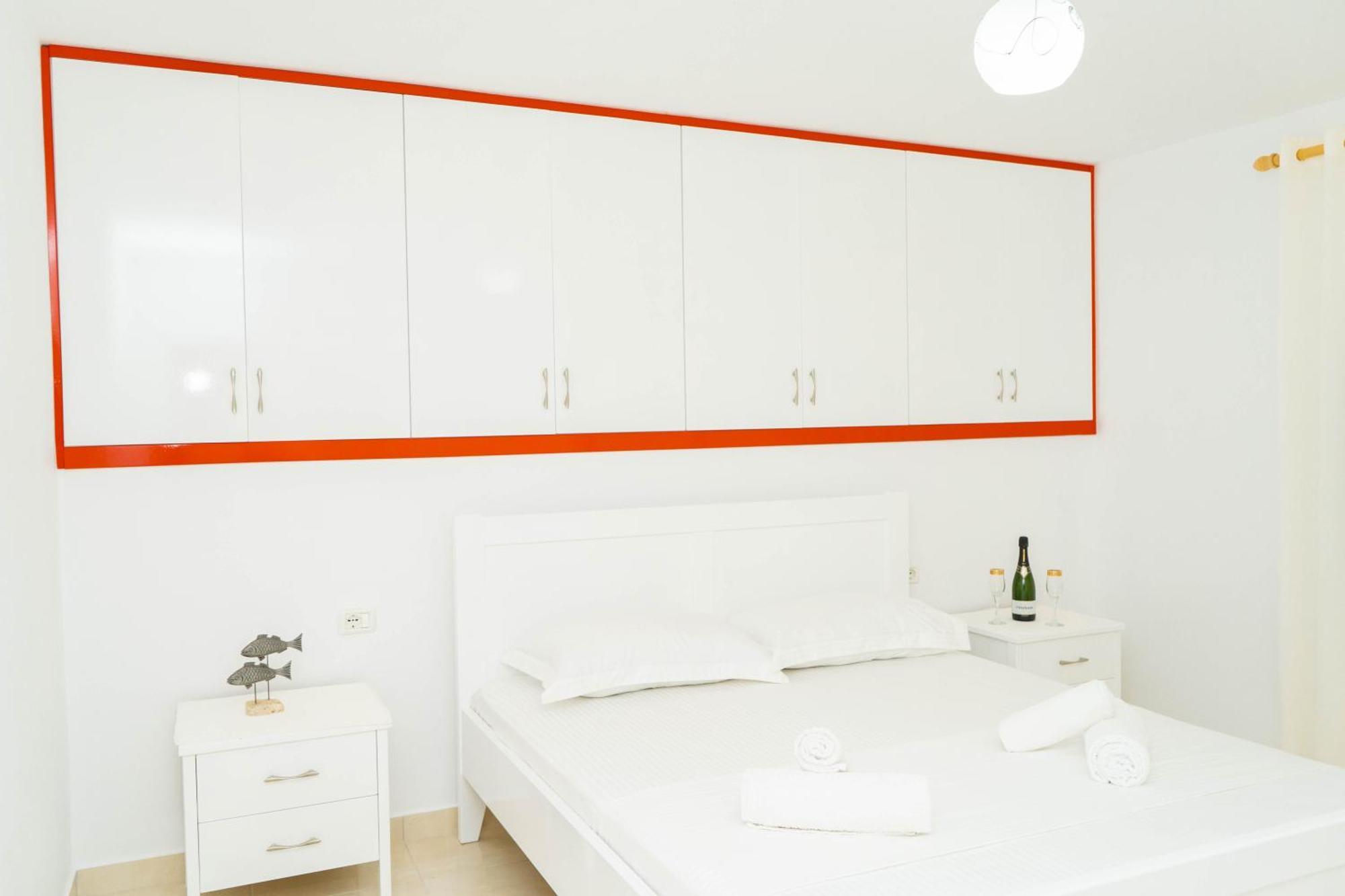 Vila Aliaj Vlore Exterior photo